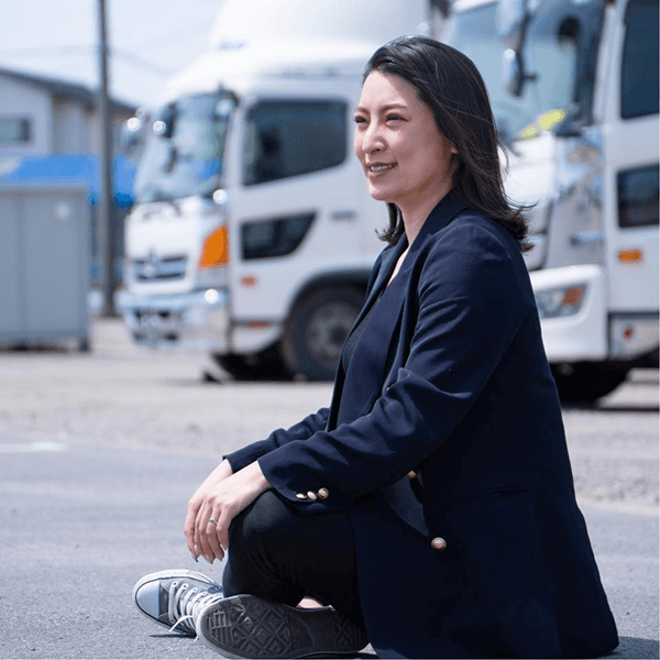村井美映