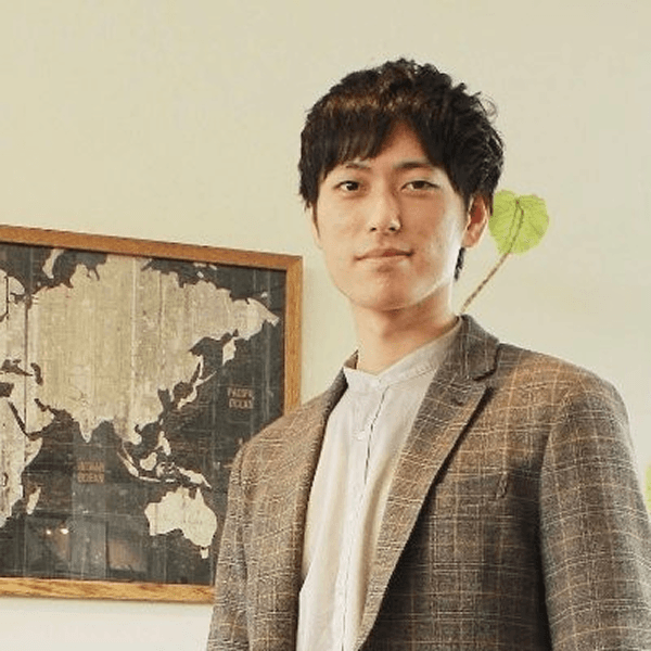 山本 祐也